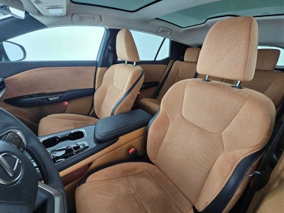 2023 Lexus RZ Luxury