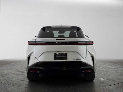 2023 Lexus RZ 450e Luxury