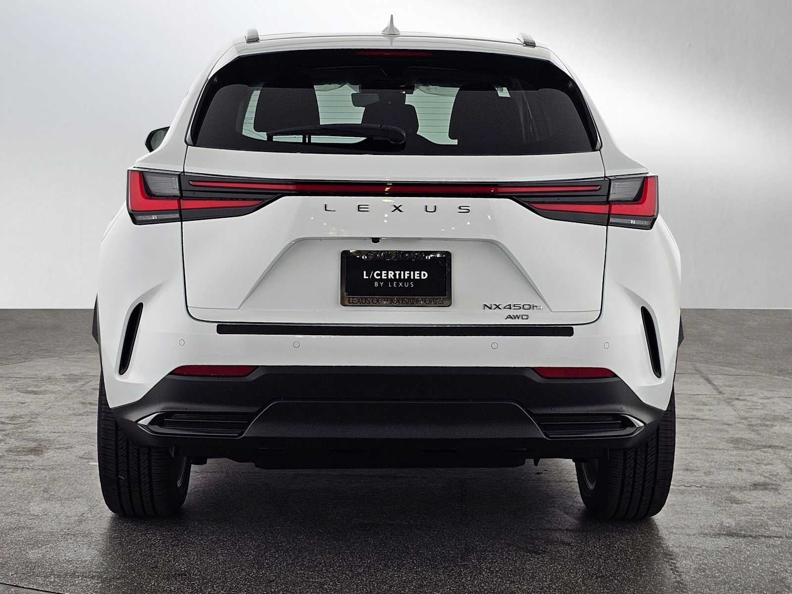 2026 Lexus NX 450h+ Luxury
