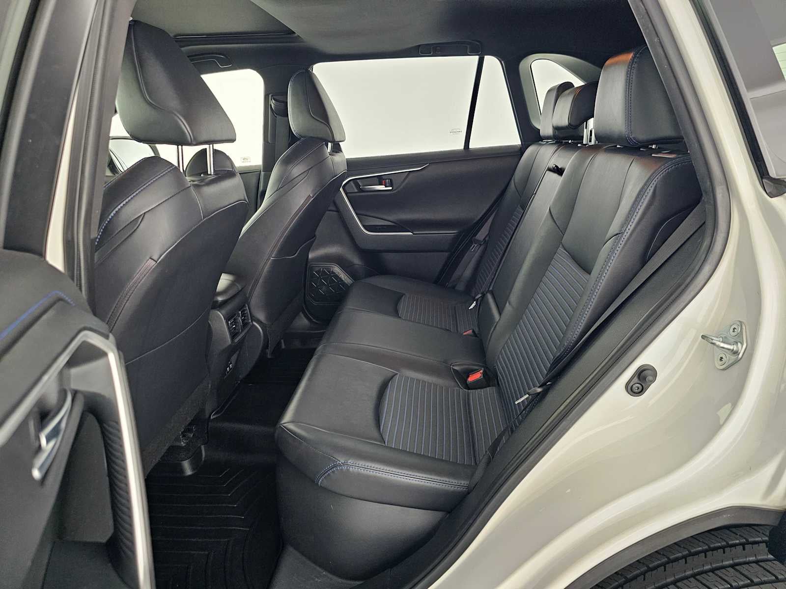 2020 Toyota RAV4 Hybrid XSE
