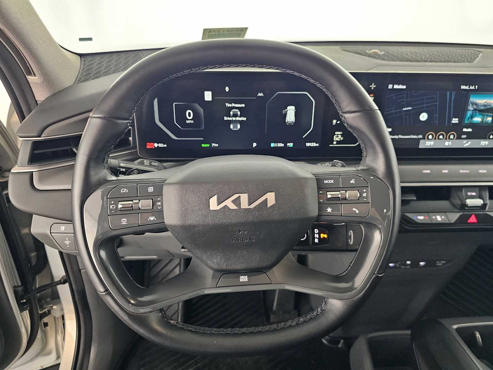 2024 Kia EV9 Light Short Range