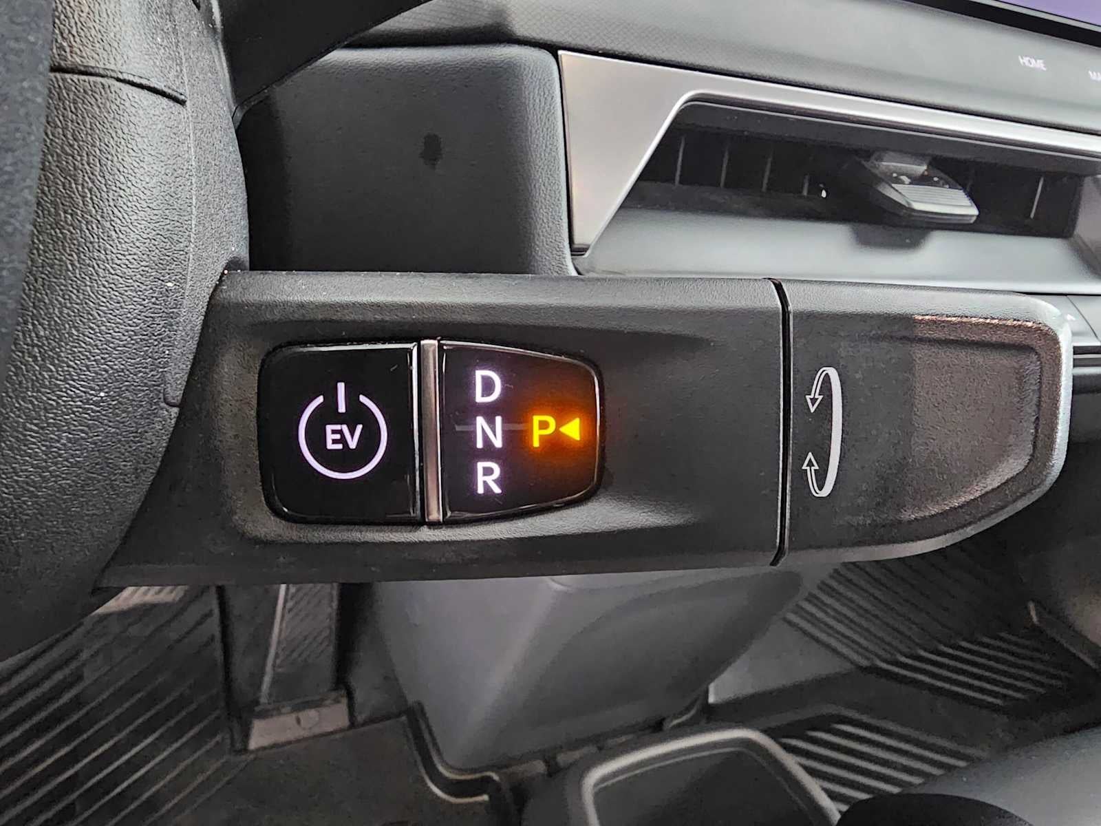 2024 Kia EV9 Light Short Range