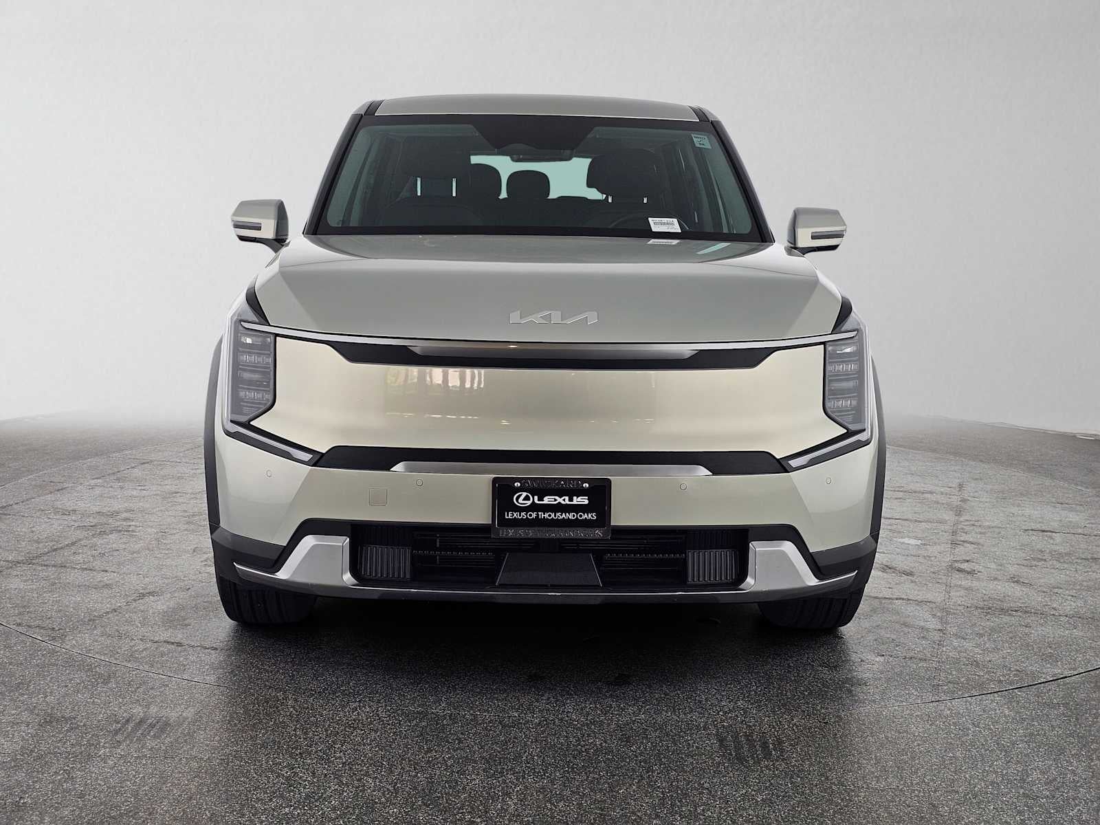 2024 Kia EV9 Light Short Range