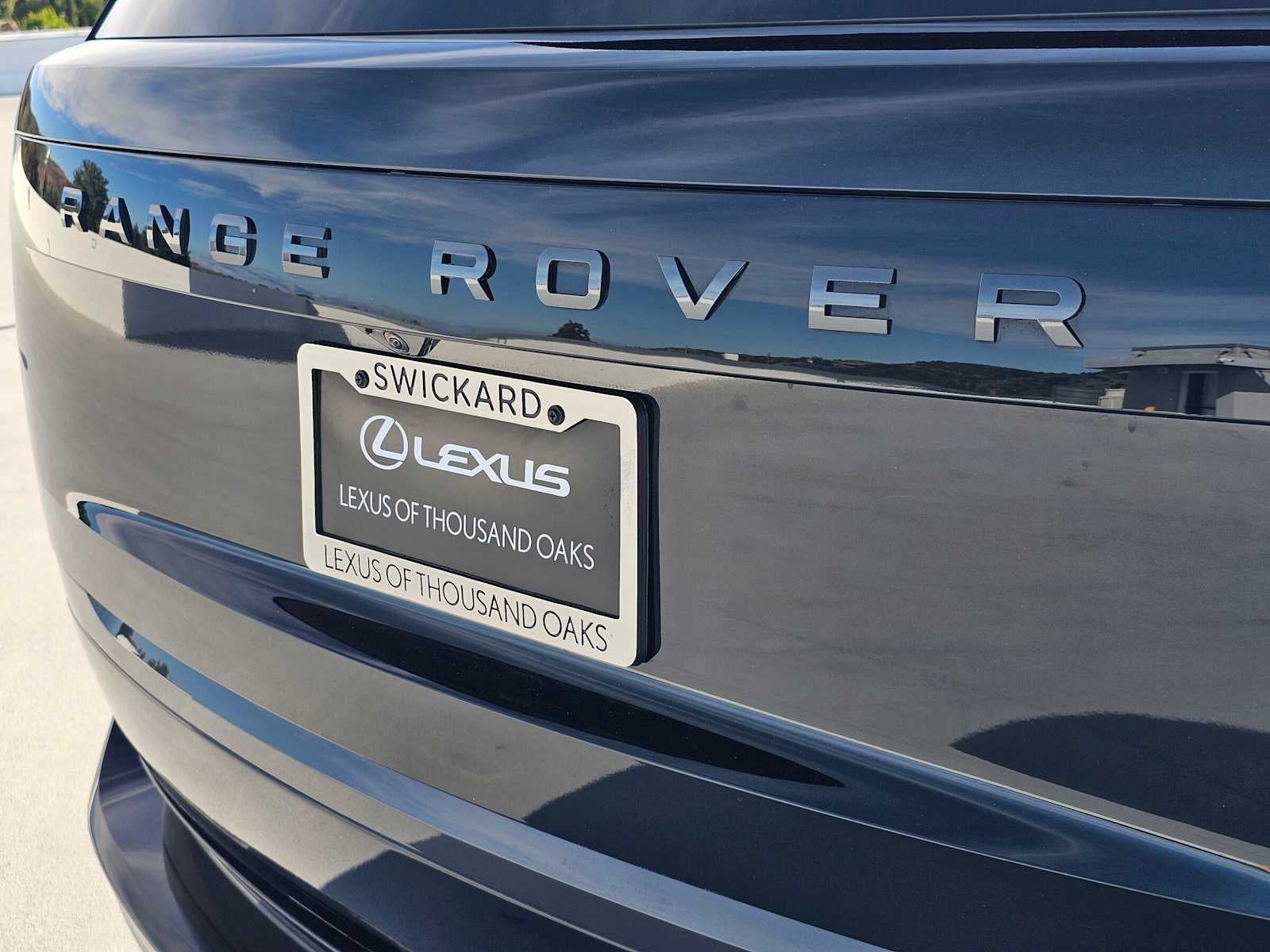 2025 Land Rover Range Rover SE