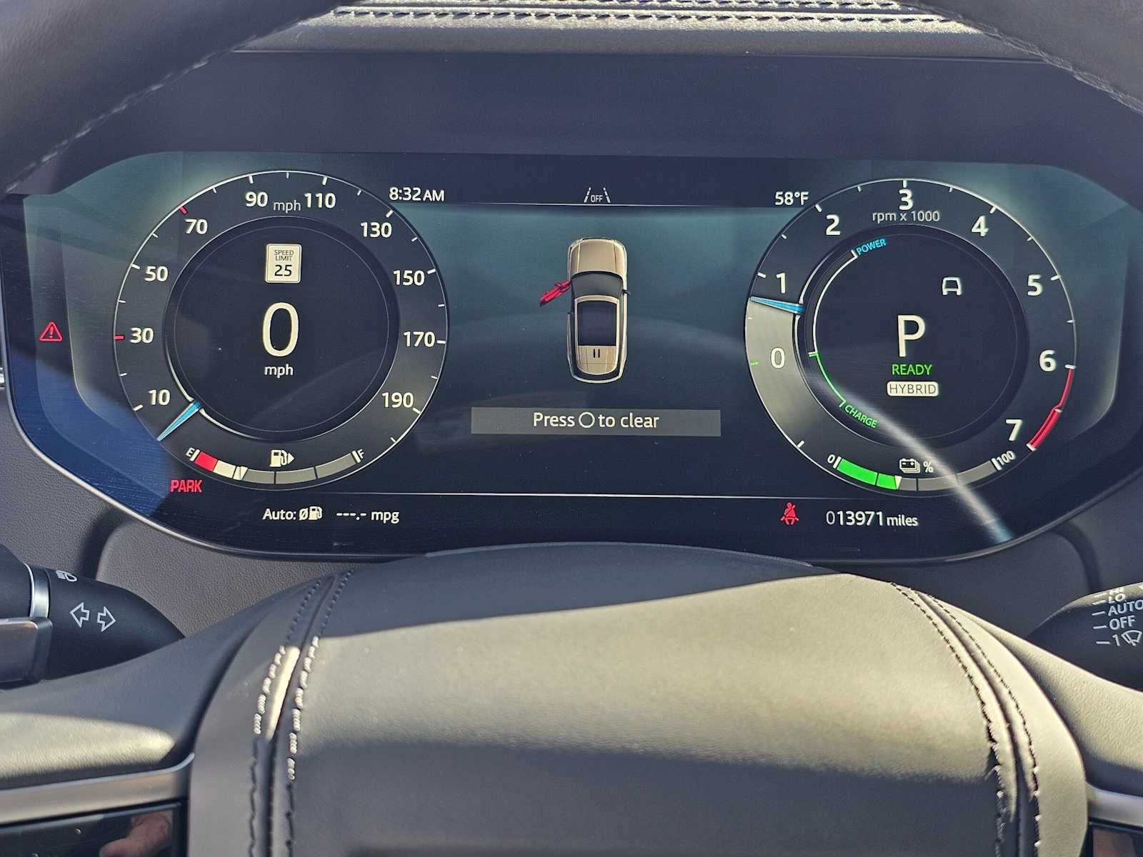 2025 Land Rover Range Rover SE