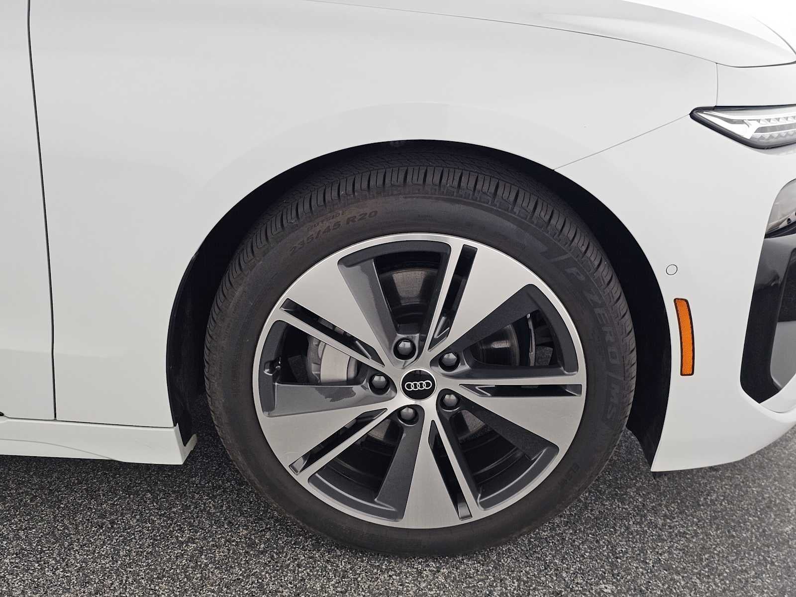 2025 Audi A6 e-tron Premium Plus