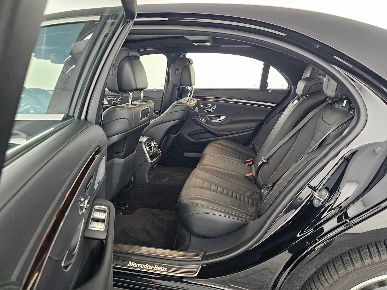 2018 Mercedes-Benz S 560 S 560