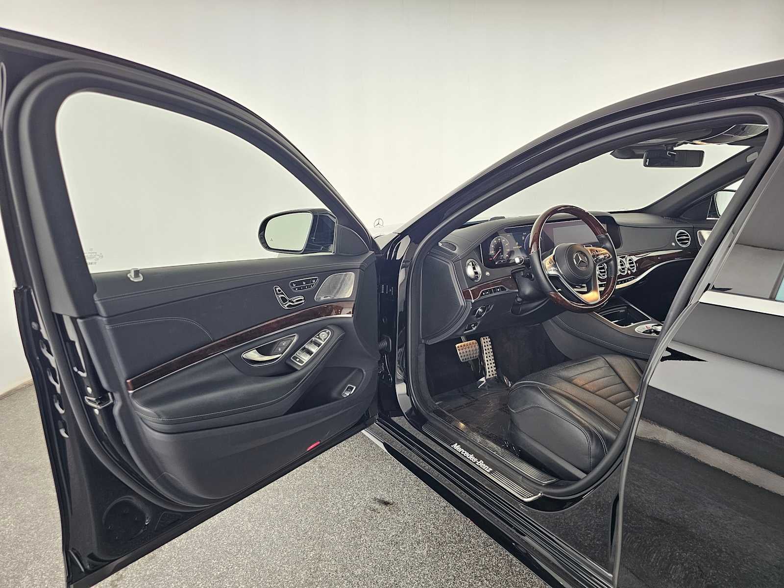 2018 Mercedes-Benz S 560 S 560