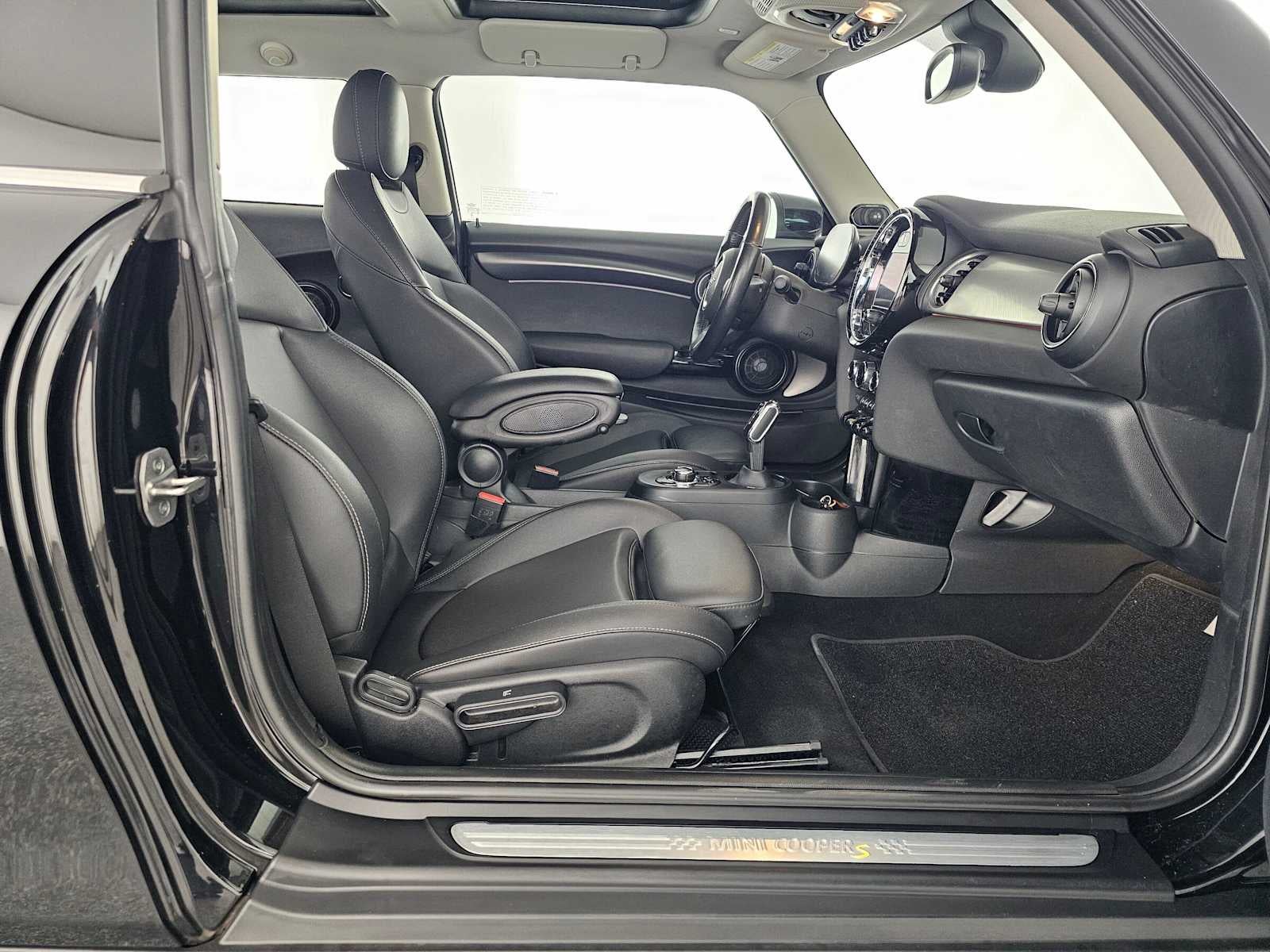 2024 MINI Hardtop 2 Door Cooper SE