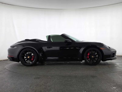 2023 Porsche 911 Carrera GTS
