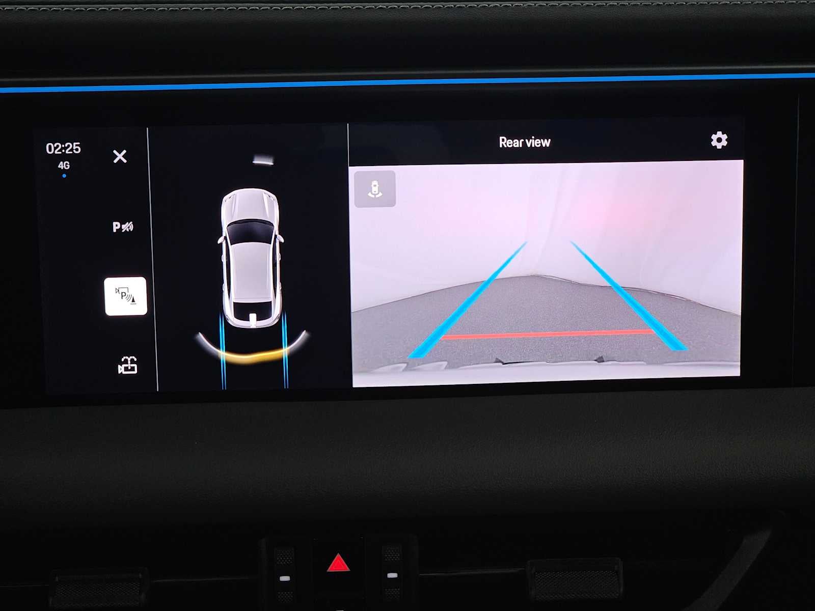 2024 Porsche Macan Electric 4