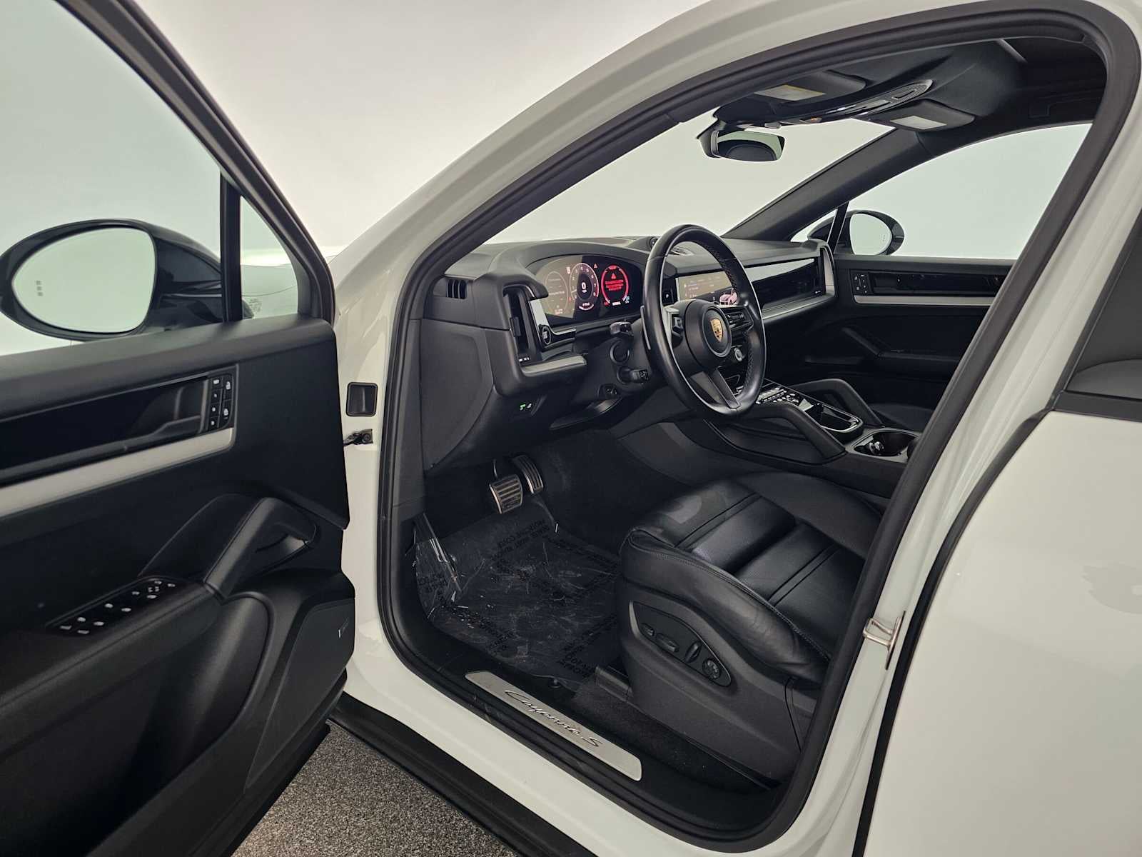 2024 Porsche Cayenne S