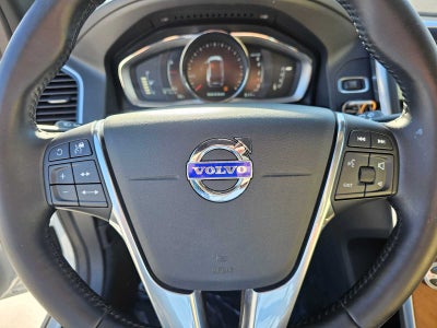 2016 Volvo XC60 T6 Platinum