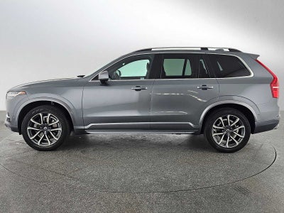 2018 Volvo XC90 Momentum