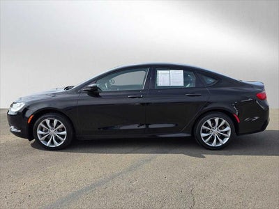 2016 Chrysler 200 S