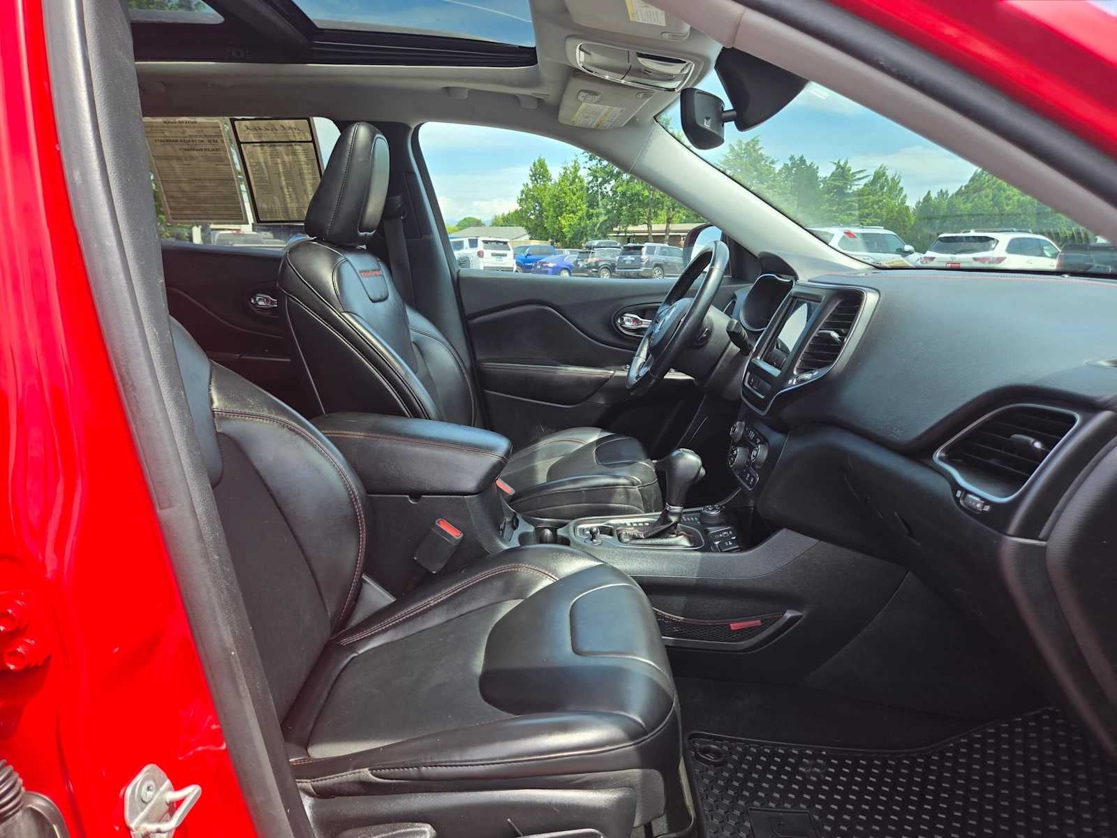 2019 Jeep Cherokee Trailhawk