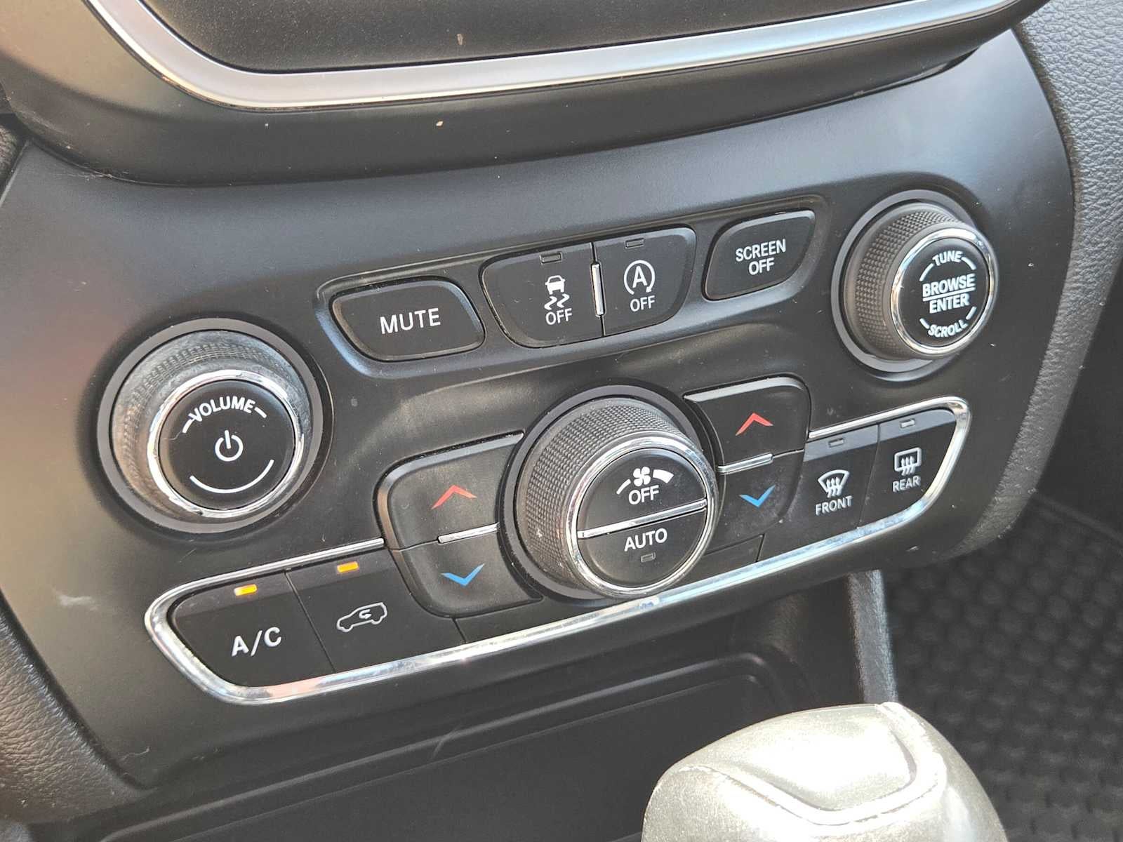 2019 Jeep Cherokee Trailhawk