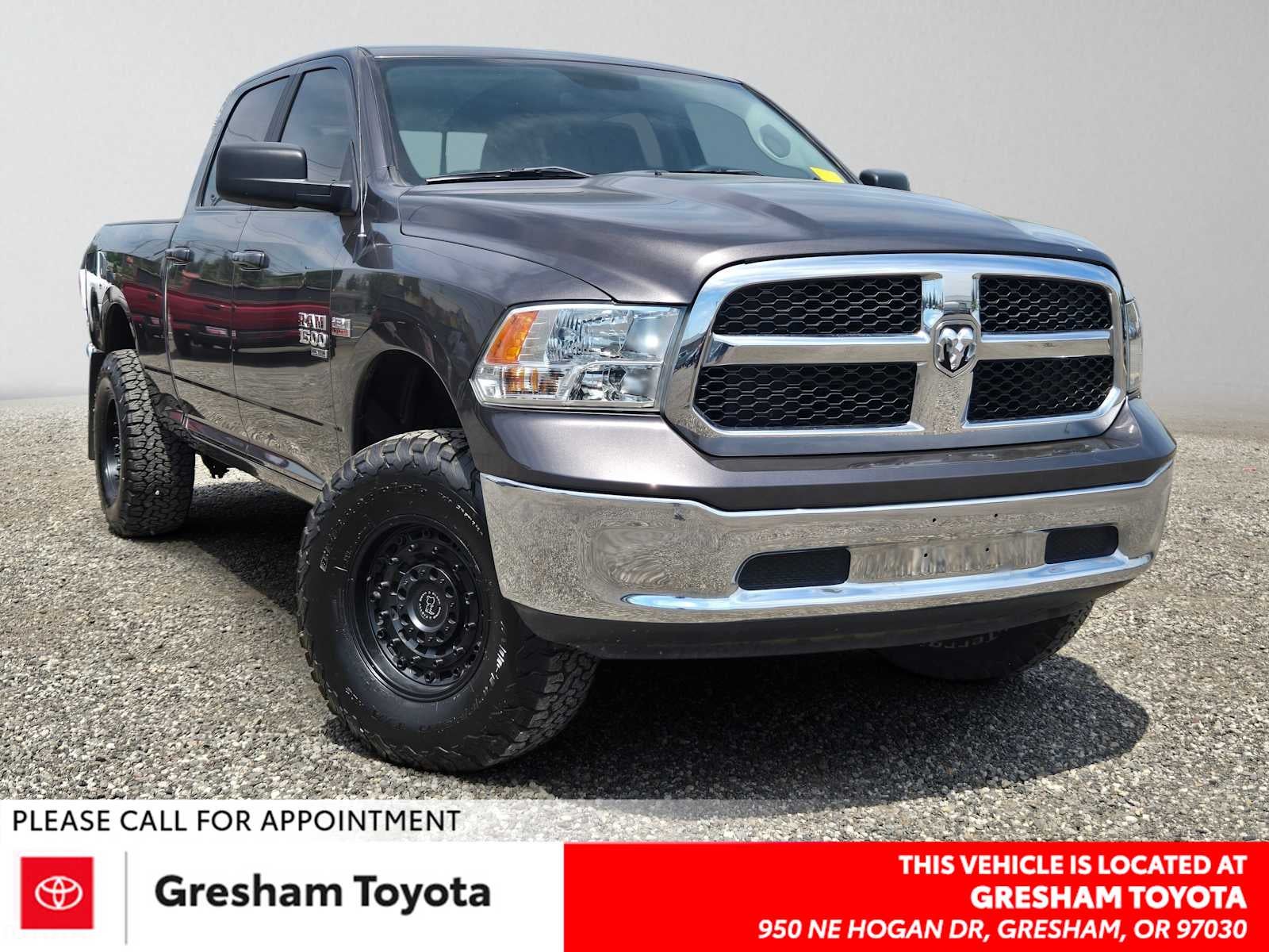 2020 RAM 1500 Classic SLT