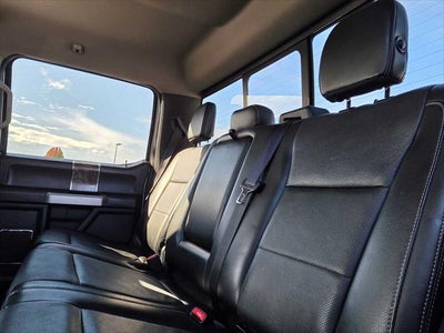 2017 Ford Super Duty F-350 SRW Pickup Lariat
