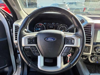 2017 Ford Super Duty F-350 SRW Pickup Lariat