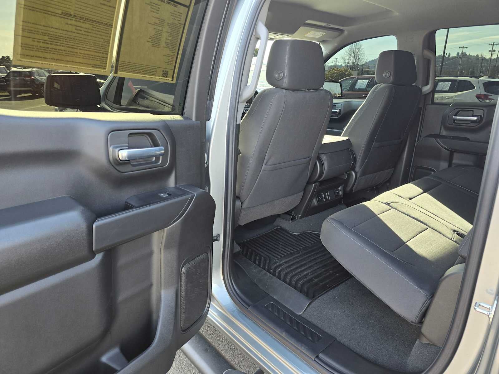 2025 GMC Sierra 1500 Pro