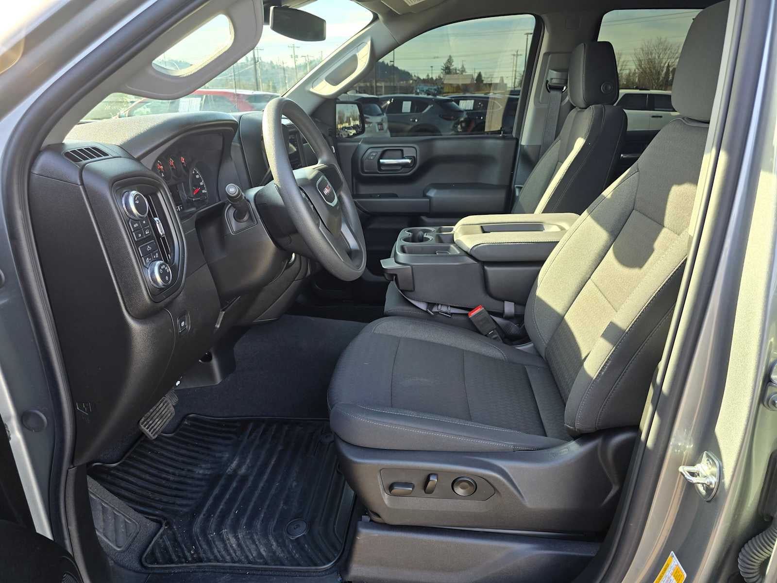 2025 GMC Sierra 1500 Pro