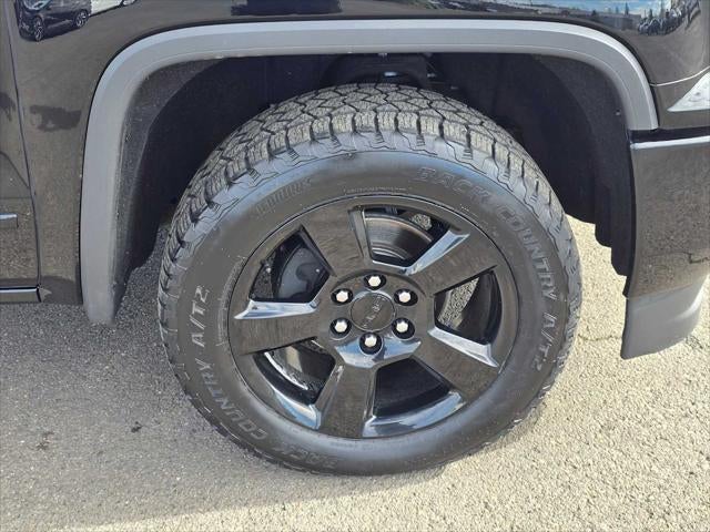 2018 GMC Sierra 1500 4WD Double Cab 143.5"