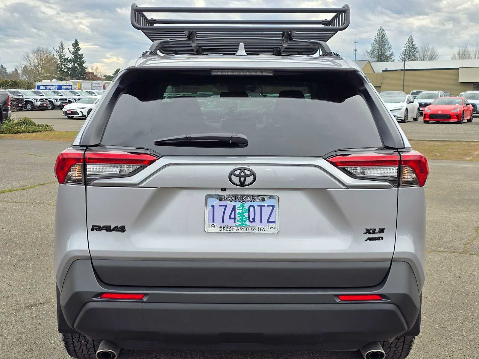 2025 Toyota RAV4 XLE