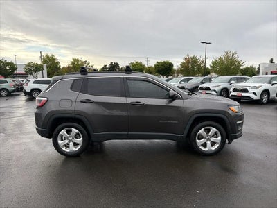 2017 Jeep New Compass Latitude