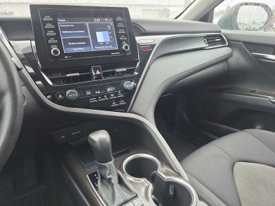 2022 Toyota Camry Hybrid LE