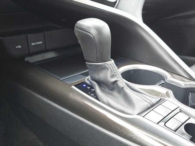 2022 Toyota Camry Hybrid LE