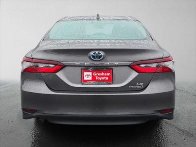 2022 Toyota Camry Hybrid LE