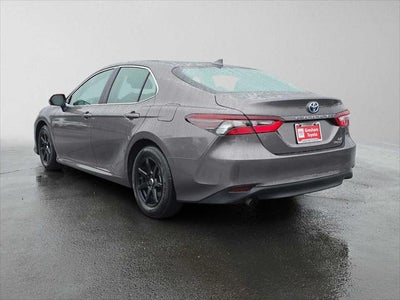 2022 Toyota Camry Hybrid LE