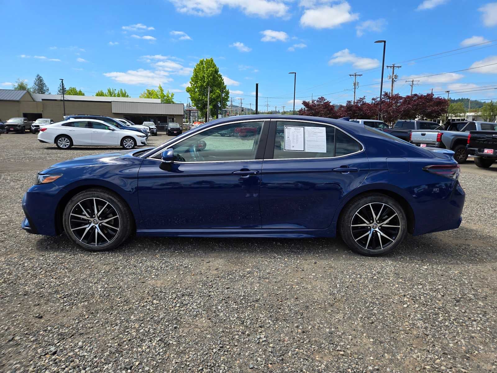 2024 Toyota Camry SE