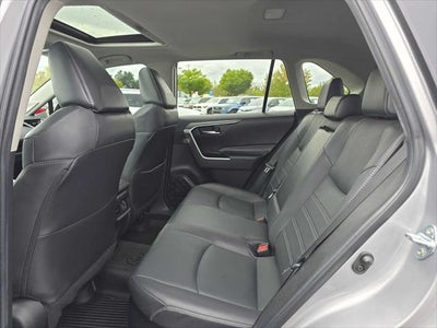 2022 Toyota RAV4 Hybrid XLE Premium