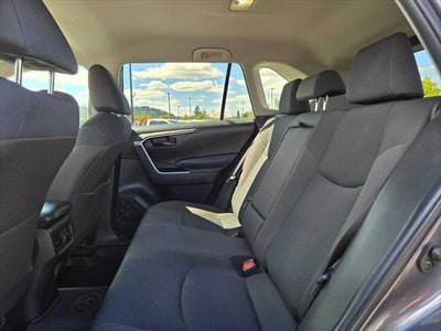 2023 Toyota RAV4 Hybrid LE