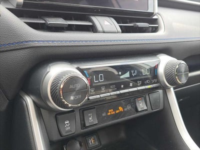 2023 Toyota RAV4 Hybrid SE