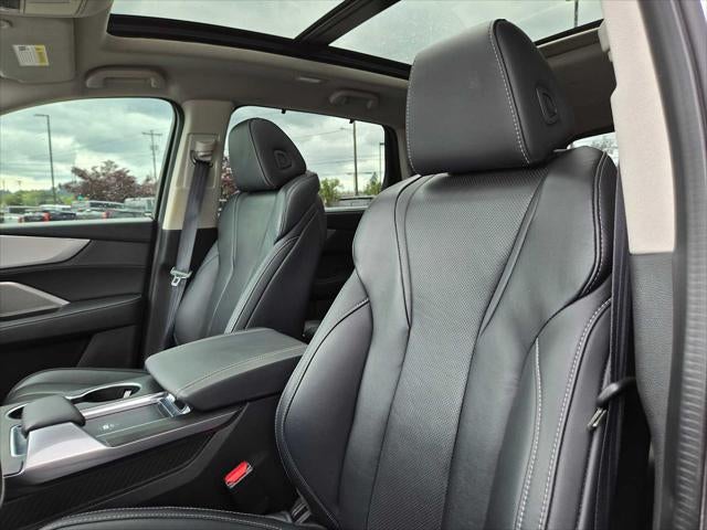 2023 Acura MDX w/Technology Package