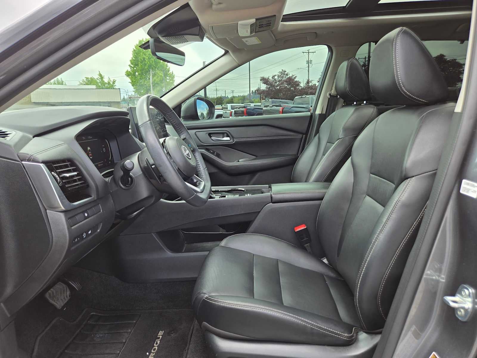 2024 Nissan Rogue SL