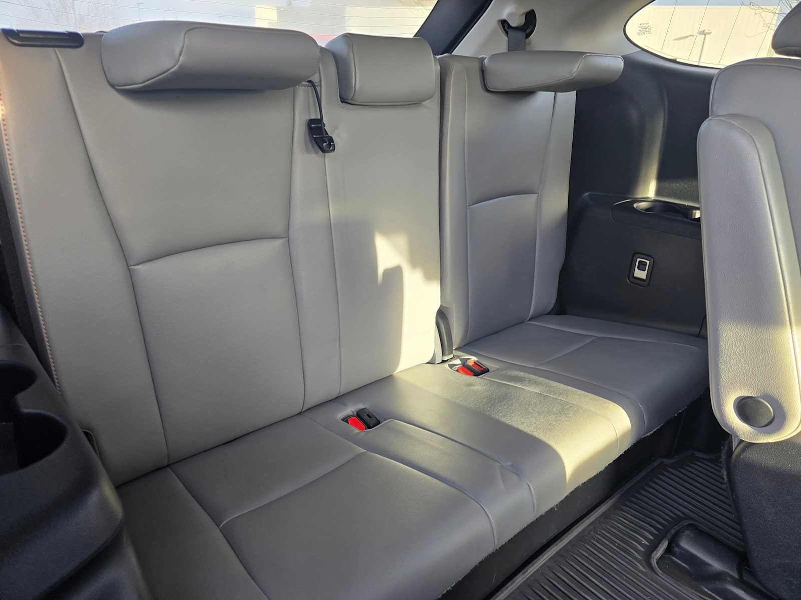 2023 Toyota Highlander Hybrid Bronze Edition