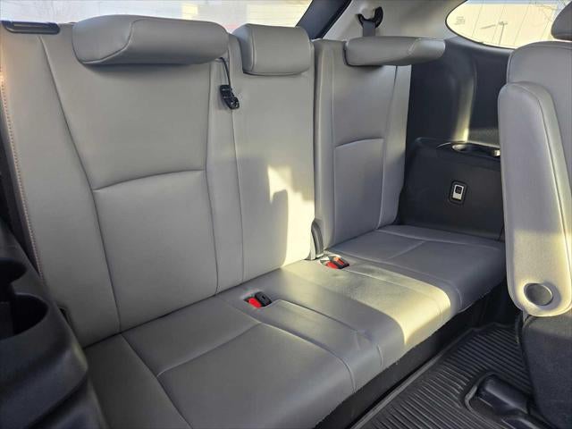 2023 Toyota Highlander Hybrid Bronze Edition