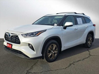 2023 Toyota Highlander Hybrid Bronze Edition
