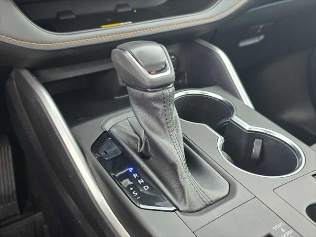 2023 Toyota Highlander Hybrid Bronze Edition