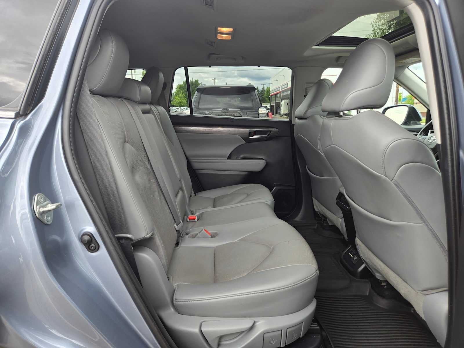 2021 Toyota Highlander Hybrid Limited