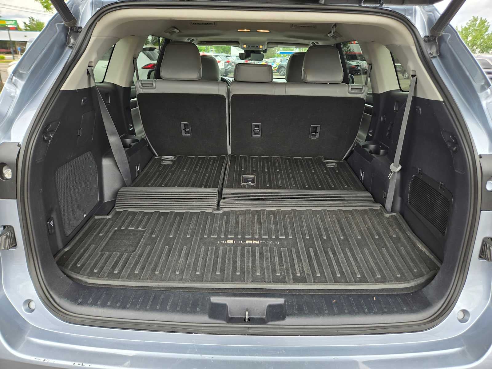 2021 Toyota Highlander Hybrid Limited