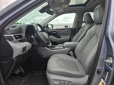 2021 Toyota Highlander Hybrid Limited
