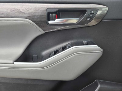 2021 Toyota Highlander Hybrid Limited