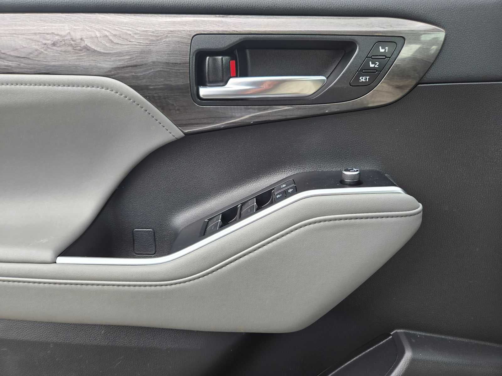 2021 Toyota Highlander Hybrid Limited
