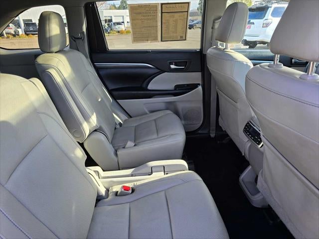 2019 Toyota Highlander Hybrid Limited Platinum