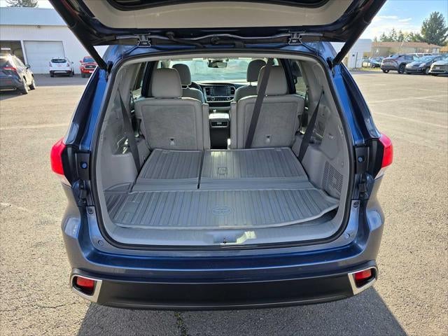 2019 Toyota Highlander Hybrid Limited Platinum